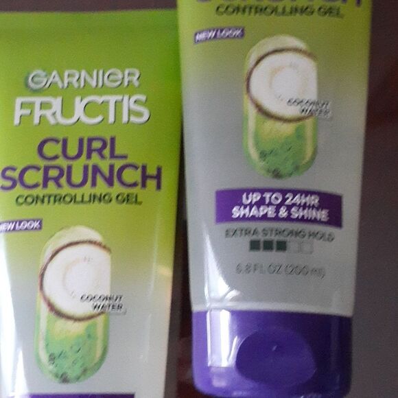 Garnier Fructis Curl Scrunch Controlling Gel  2 New Bottles - Picture 4 of 5